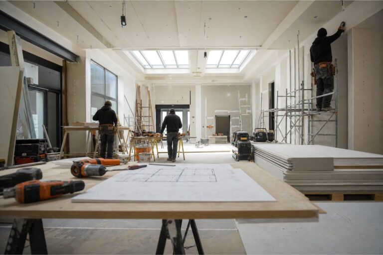 Entreprise de rénovation de l&rsquo;habitat : comment bien la choisir